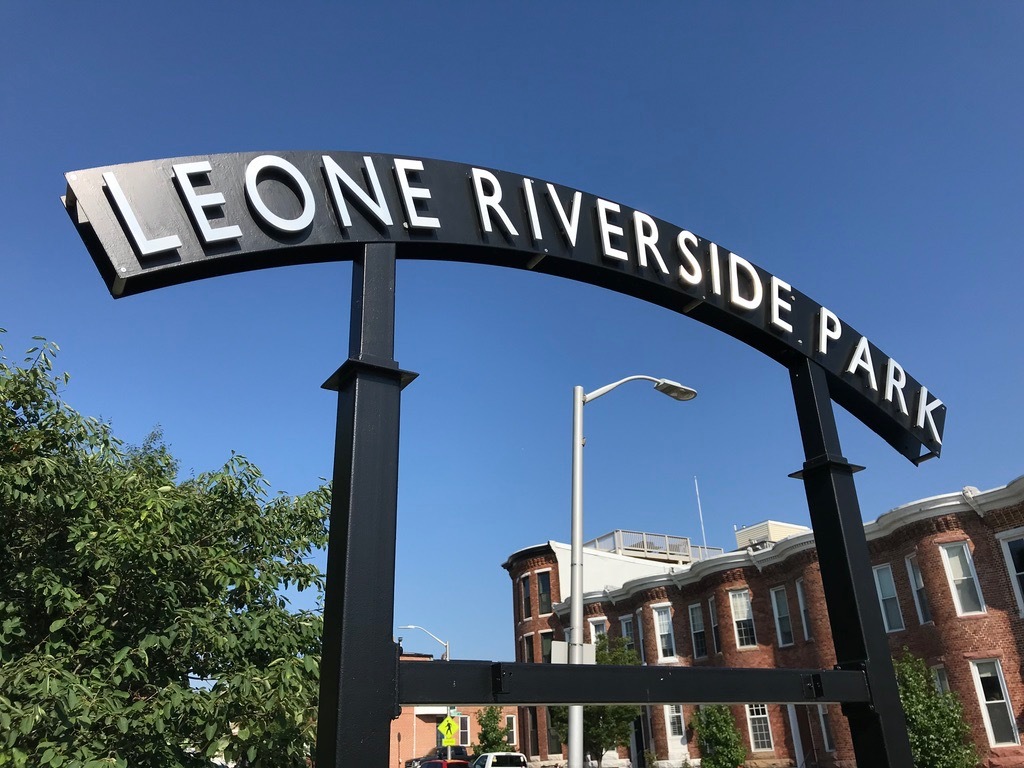 Sign, Riverside Park