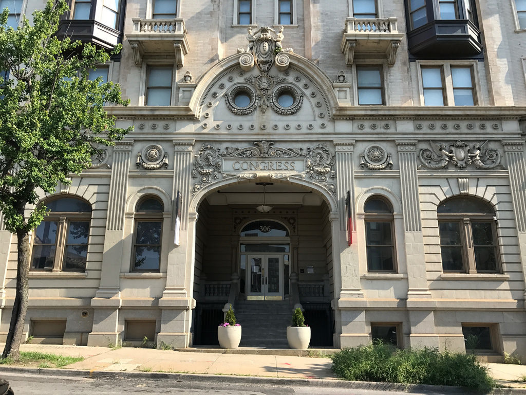 Entrance, Congress Hotel