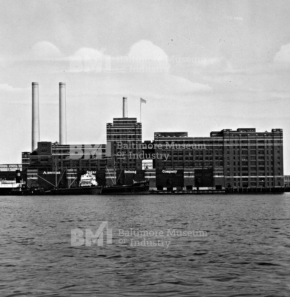 1929 view of Domino Sugar