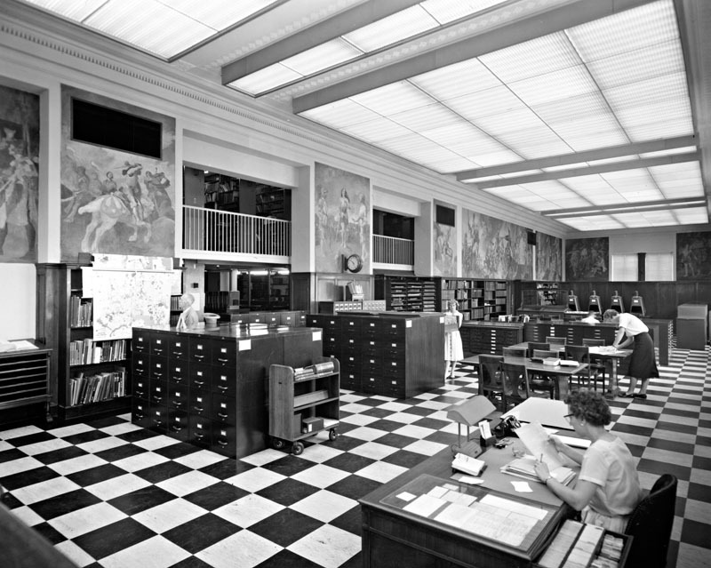 Librarians at the Enoch Pratt Free Library (c.1950)