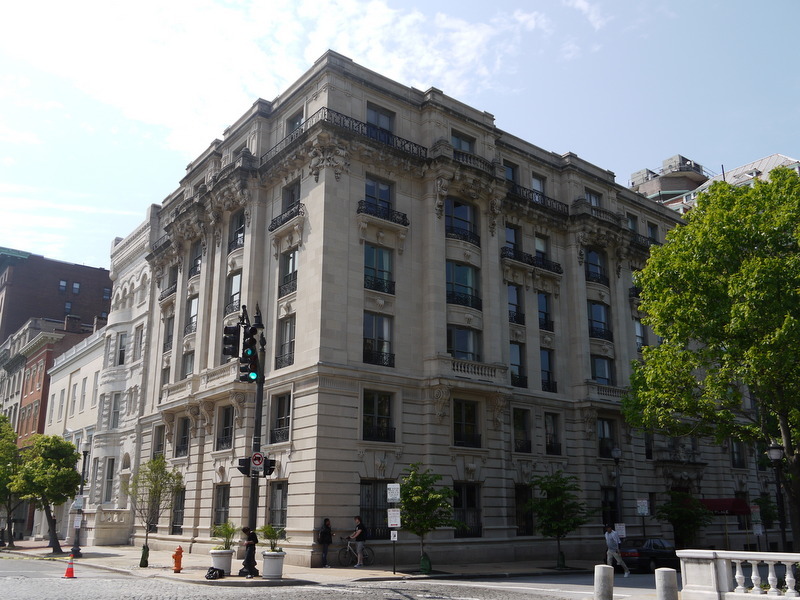 Washington Apartments (2012)