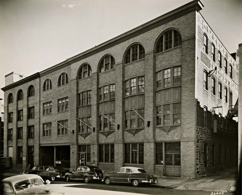 C.M. Kemp Manufacturing Company (1953)