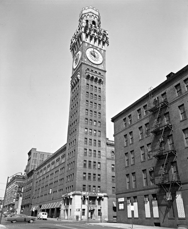 Bromo Seltzer Tower (1969)