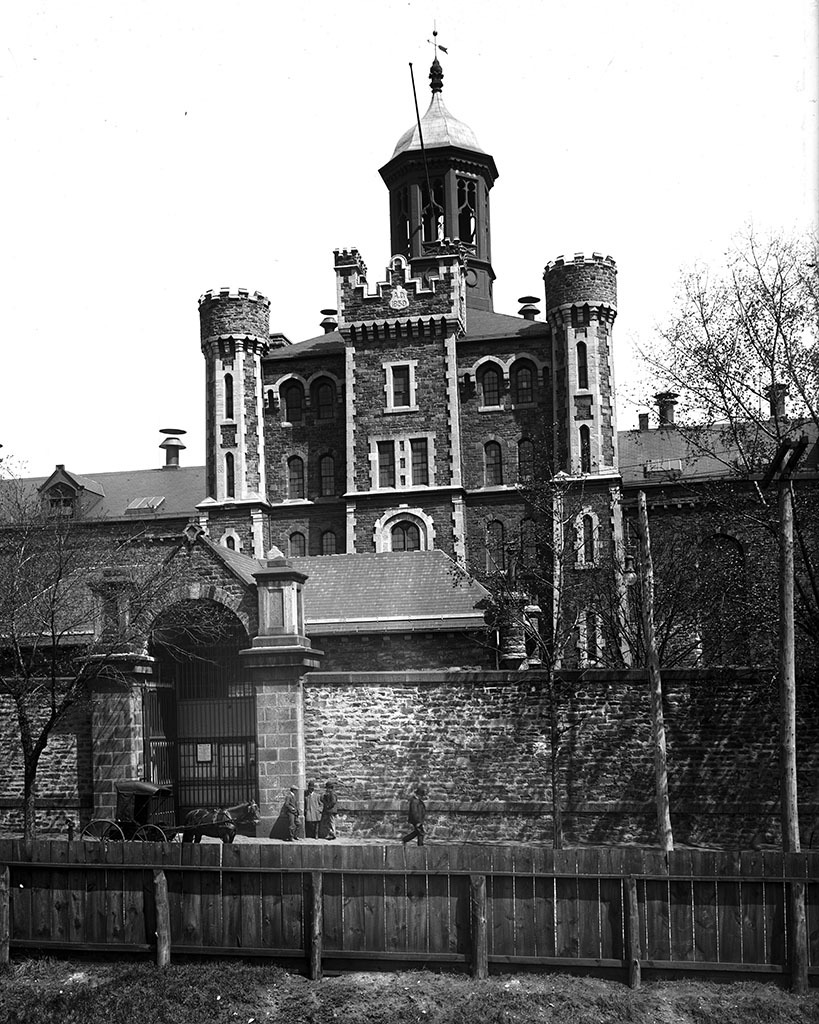 Main gate, Baltimore Jail