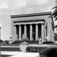 War Memorial (1953)