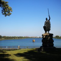 Wallace Monument and Druid Lake (2010)