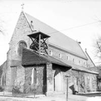 St. Luke's (c. 1900)